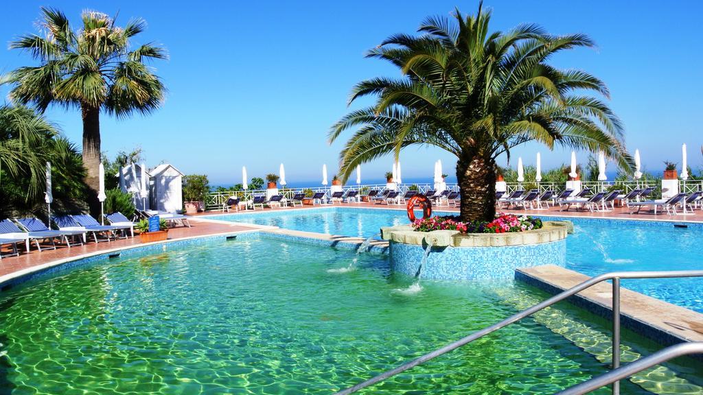 Paradiso Terme Resort & Spa Con 5 Piscine Termali Forio di Ischia エクステリア 写真